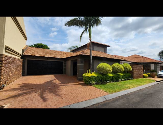 3 BEDROOM HOUSE SOLD IN MAGALIESKRUIN